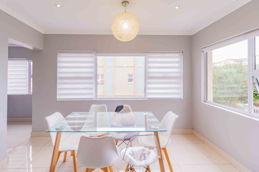 3 Bedroom Property for Sale in Royal Ascot Western Cape